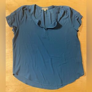 Pleione Women's Deep Blue Blouse Small (QQ)